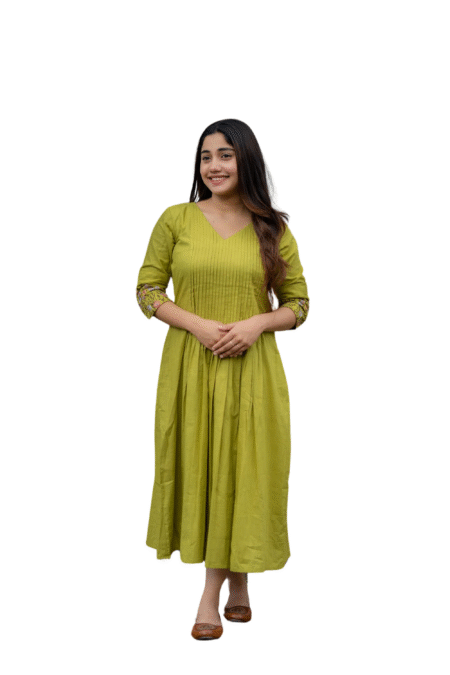 Breezy & Beautiful ? Embroidered Kurta Pant Set in Cotton Slub (S)